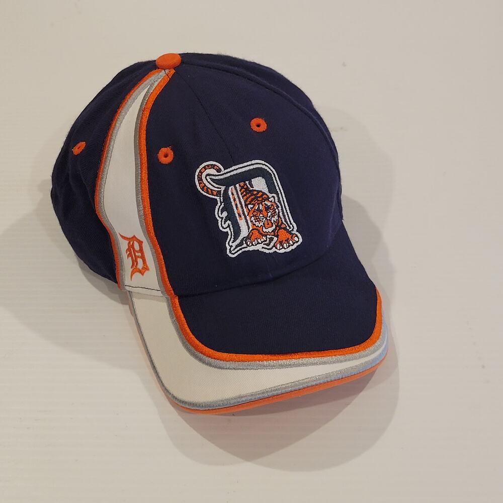Detroit Tigers New Era Hat one size fits all Embroidered logo with tiger's image